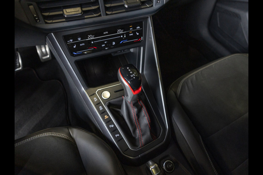 Volkswagen Polo 2.0 TSI GTI NL en BTW auto / Panorama dak / Keyless / Stoelverwarming / Achteruitrij camera /