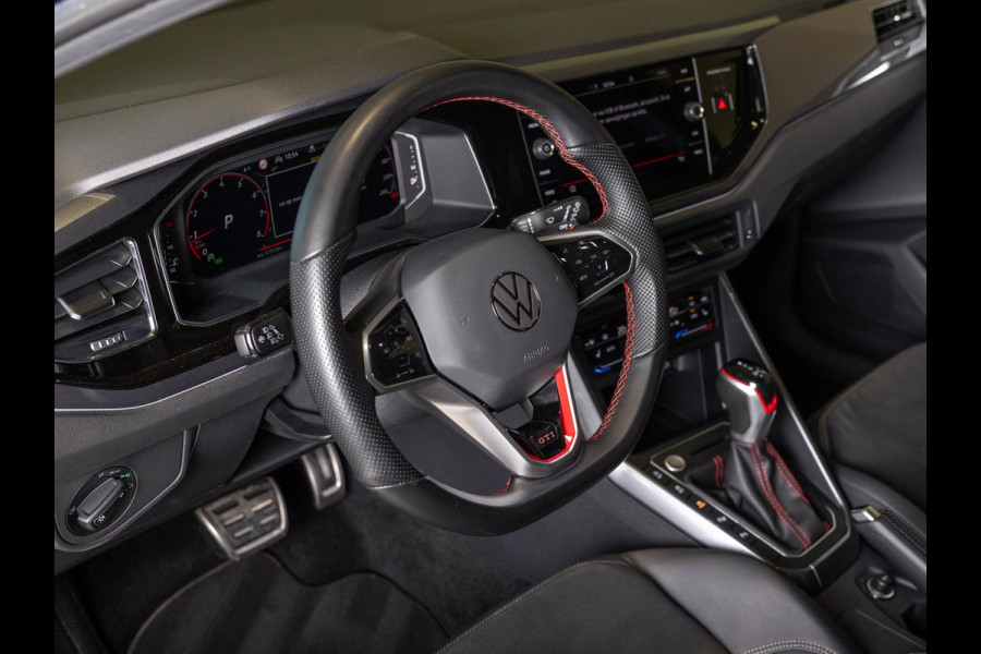 Volkswagen Polo 2.0 TSI GTI NL en BTW auto / Panorama dak / Keyless / Stoelverwarming / Achteruitrij camera /