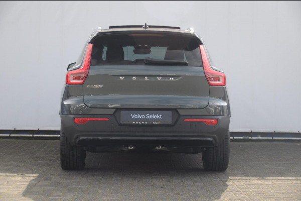 Volvo EX40 252PK Auotmaat Single Motor Extended Range Plus Panoramadak / Apple Carplay / Android Auto / Harman kardon audio / Adaptive cruise control / Pilot assist / Lichtmetalen velgen /