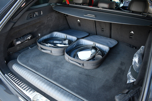 Mercedes-Benz E-Klasse Estate AMG 53 4M+ Pano Superscreen Trekh Burm HUD Distronic Night