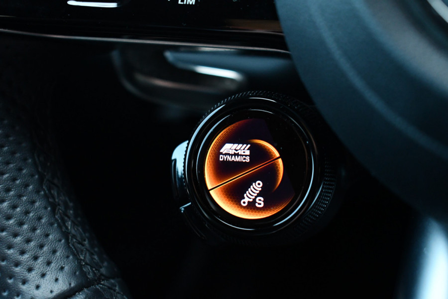 Mercedes-Benz E-Klasse Estate AMG 53 4M+ Pano Superscreen Trekh Burm HUD Distronic Night