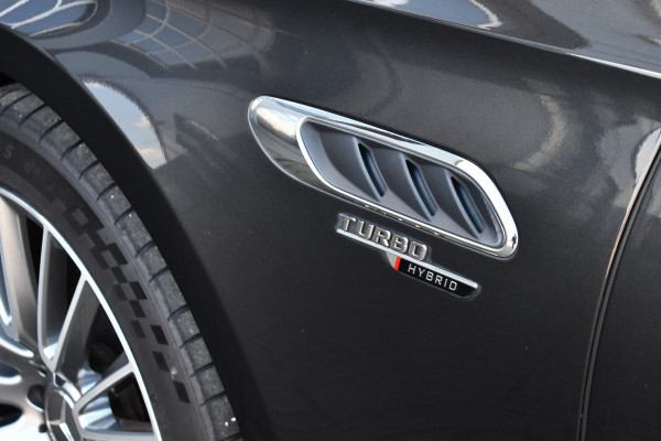 Mercedes-Benz E-Klasse Estate AMG 53 4M+ Pano Superscreen Trekh Burm HUD Distronic Night