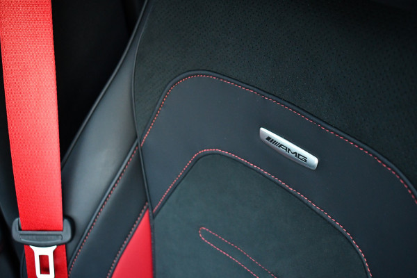 Mercedes-Benz E-Klasse Estate AMG 53 4M+ Pano Superscreen Trekh Burm HUD Distronic Night