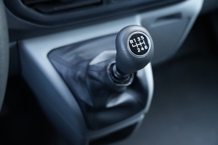 Ford Transit Custom 300 2.0 TDCI L2H1 Trend 136pk - Cruise - Carplay - LED - Rijklaar