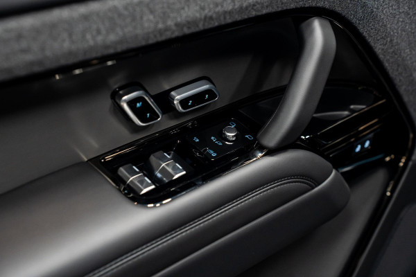 Land Rover Range Rover Sport 3.0 P460e S PHEV *Panorama / Meridian / Memory / Surround-view / Keyless*