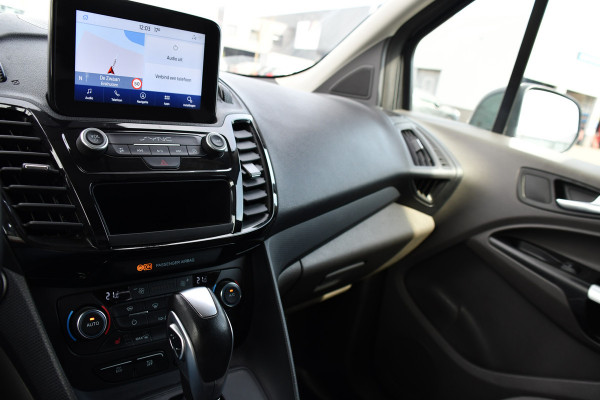Ford Transit Connect 1.5 EcoBlue L2 Limited Camera, Cruise, Carplay, 120pk, Automaat, LED, Stoelverwarming, Clima, Automaat, Trekhaak, Uniek!