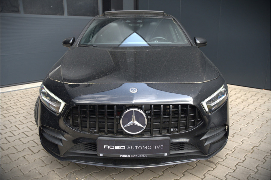 Mercedes-Benz A-Klasse 250 e Business Solution AMG Limited | Panoramadak | Stoelverwarming | Multibeam | Memory Seats | Keyless | Ambiance Verlichting | Camera | Cruise Control |