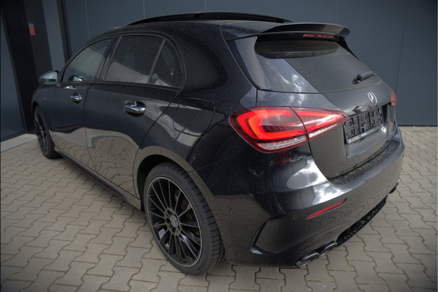 Mercedes-Benz A-Klasse 250 e Business Solution AMG Limited | Panoramadak | Stoelverwarming | Multibeam | Memory Seats | Keyless | Ambiance Verlichting | Camera | Cruise Control |