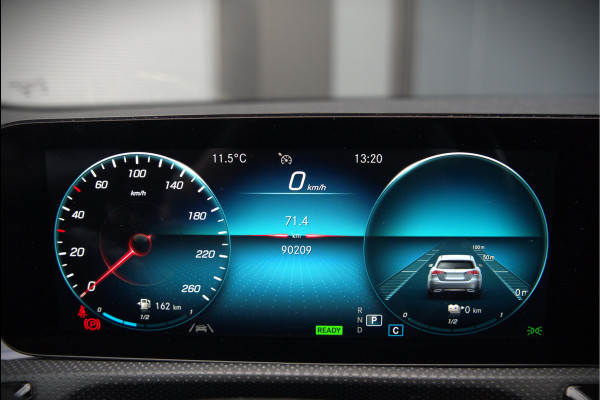 Mercedes-Benz A-Klasse 250 e Business Solution AMG Limited | Panoramadak | Stoelverwarming | Multibeam | Memory Seats | Keyless | Ambiance Verlichting | Camera | Cruise Control |