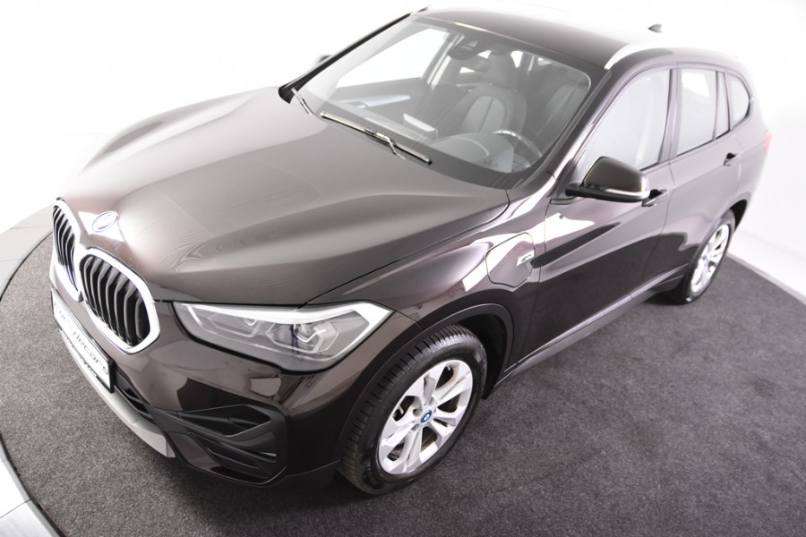 BMW X1 xDrive25e *1ste eigenaar*Navigatie*PDC*Standkachel*