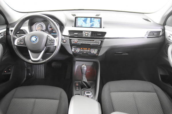 BMW X1 xDrive25e *1ste eigenaar*Navigatie*PDC*Standkachel*