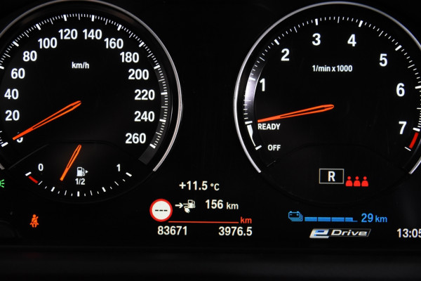 BMW X1 xDrive25e *1ste eigenaar*Navigatie*PDC*Standkachel*