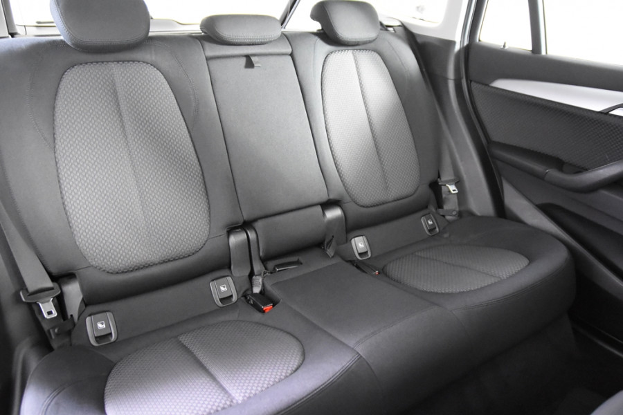 BMW X1 xDrive25e *1ste eigenaar*Navigatie*PDC*Standkachel*