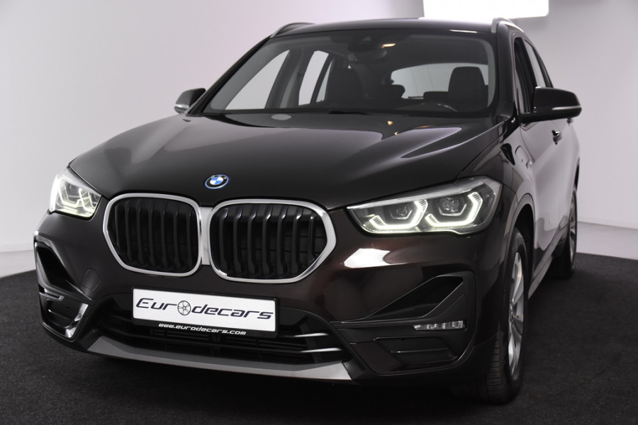 BMW X1 xDrive25e *1ste eigenaar*Navigatie*PDC*Standkachel*