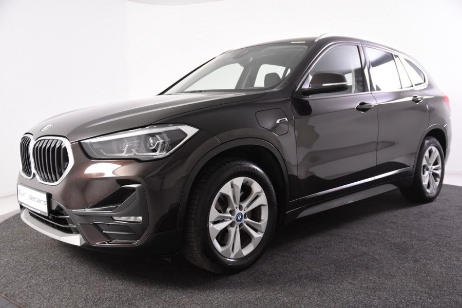 BMW X1 xDrive25e *1ste eigenaar*Navigatie*PDC*Standkachel*