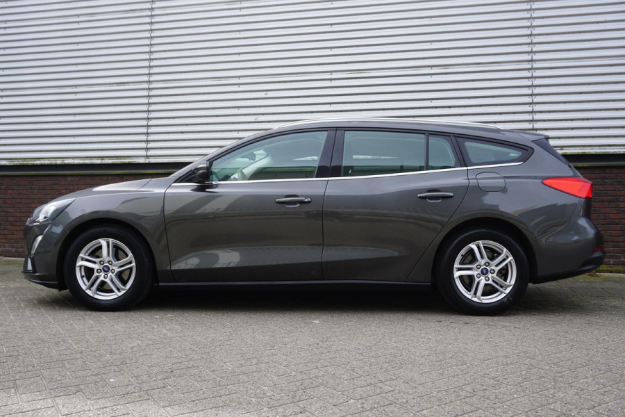 Ford FOCUS Wagon 1.0 EcoB.125PK Hybrid Business/Trekhaak/Camera/ 1e Eigenaar.