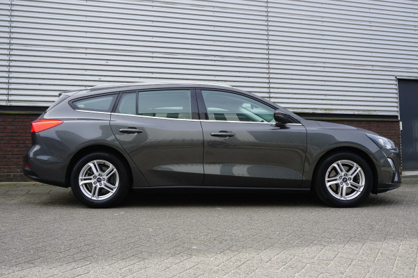 Ford FOCUS Wagon 1.0 EcoB.125PK Hybrid Business/Trekhaak/Camera/ 1e Eigenaar.