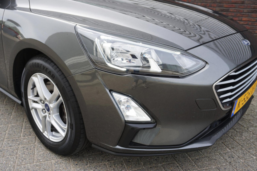 Ford FOCUS Wagon 1.0 EcoB.125PK Hybrid Business/Trekhaak/Camera/ 1e Eigenaar.