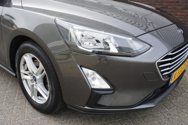Ford FOCUS Wagon 1.0 EcoB.125PK Hybrid Business/Trekhaak/Camera/ 1e Eigenaar.