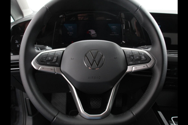 Volkswagen Golf 1.5 eTSI 150pk DSG Style Navigatie DAB Camera Lane Assist LED Adaptive Cruise Control Keyless Go Stoelverwarming Lichtmetalen Velgen