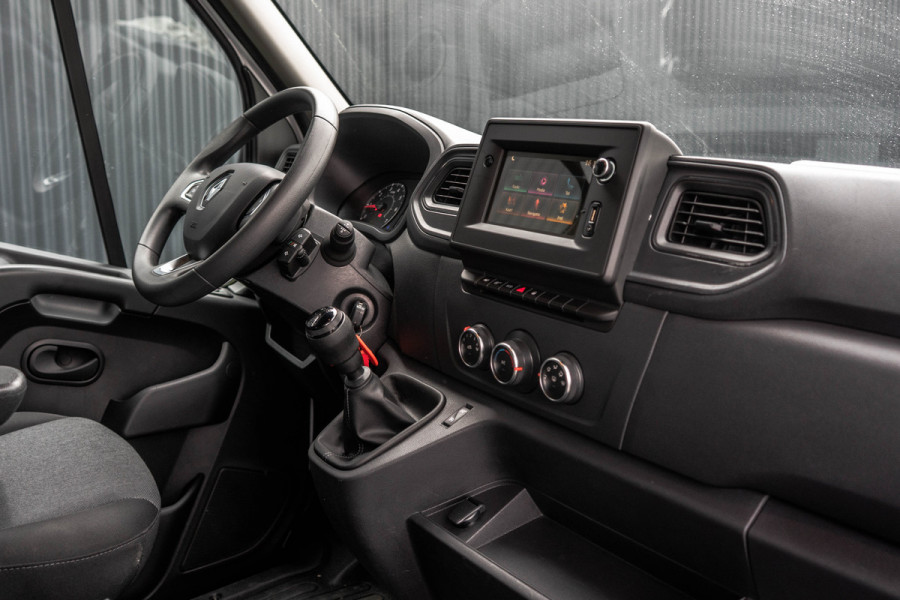 Renault Master 2.3dCi 146PK | Bakwagen met Laadklep | LED | Carplay | Camera | Cruise
