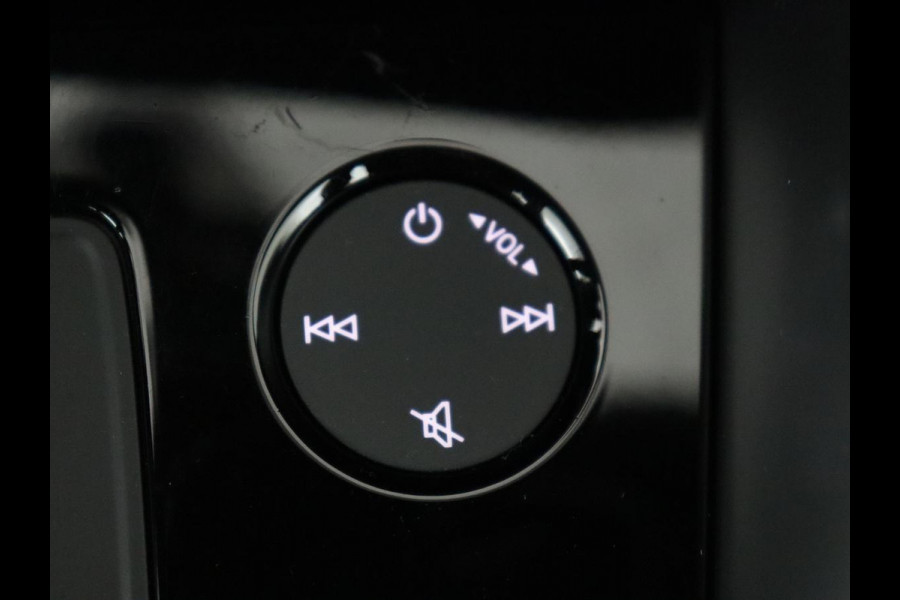 Audi A3 35 TFSI Advanced edition | Sportstoelen | Virtual Cockpit | Carplay | Navigatie | Full LED | Parkeerhulp | Climate control | Cruise control | Bluetooth | DAB