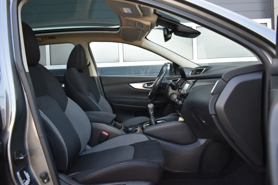 Nissan QASHQAI 1.2 N-Connecta Pano/ 360 cam