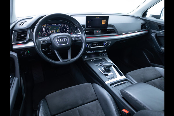 Audi Q5 50 TFSI e quattro 300 PK | Panormadak | Luchtvering | Elec. trekhaak | Stoel- Stuur_ & Achterbankverw. | Digitaal dashboard, Elec. achterklep, Navigatie, Adaptive Cruise control