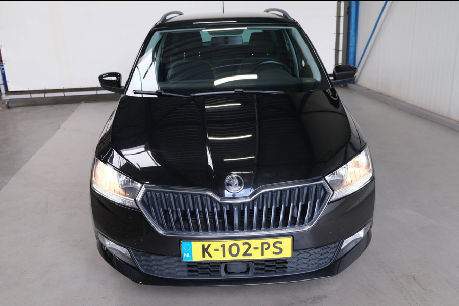 Škoda Fabia Combi 1.0 TSI Ambition - N.A.P. Airco, Carplay, Crusie, Navi, PDC, Trekhaak.