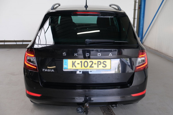 Škoda Fabia Combi 1.0 TSI Ambition - N.A.P. Airco, Carplay, Crusie, Navi, PDC, Trekhaak.