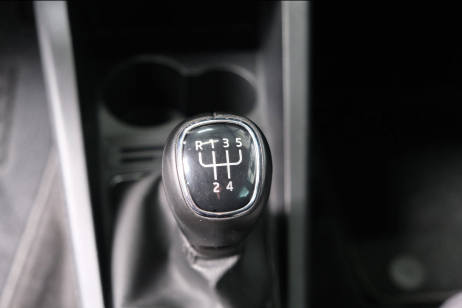 Škoda Fabia Combi 1.0 TSI Ambition - N.A.P. Airco, Carplay, Crusie, Navi, PDC, Trekhaak.