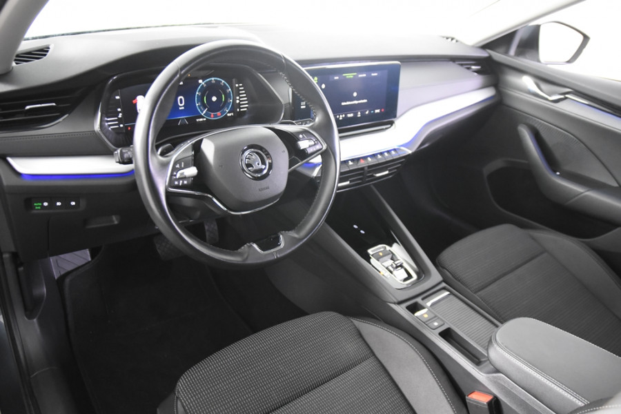 Škoda Octavia Combi 1.0 e-TSI Ambition Automaat *1ste Eigenaar*Navigatie*Trekhaak*