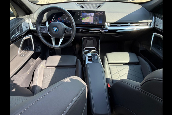 BMW X1 XDrive25e, NAP, 4WD, M-Sport, Leder, Pano, Trekhaak, CarPlay