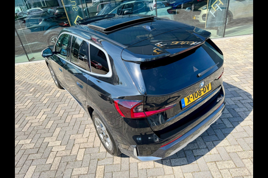 BMW X1 XDrive25e, NAP, 4WD, M-Sport, Leder, Pano, Trekhaak, CarPlay