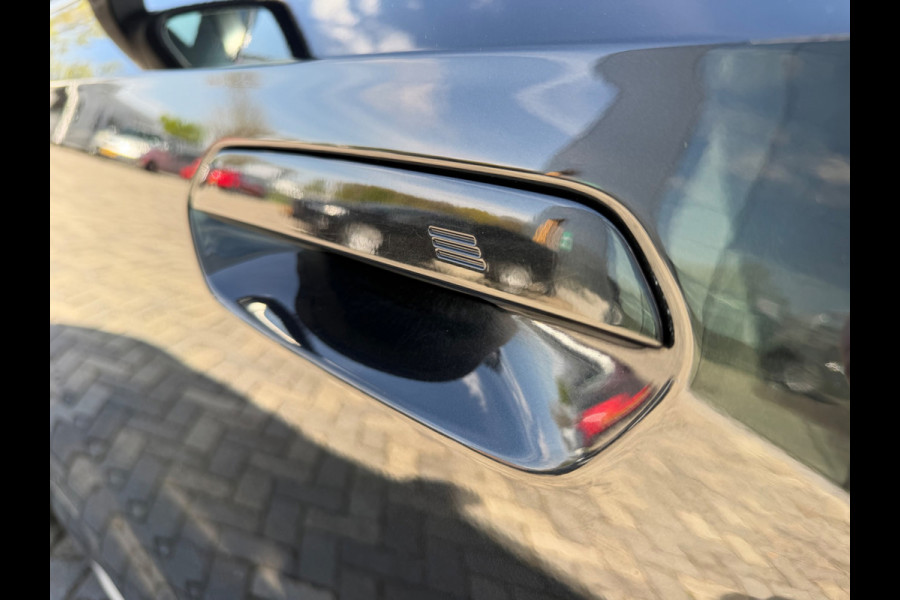 BMW X1 XDrive25e, NAP, 4WD, M-Sport, Leder, Pano, Trekhaak, CarPlay