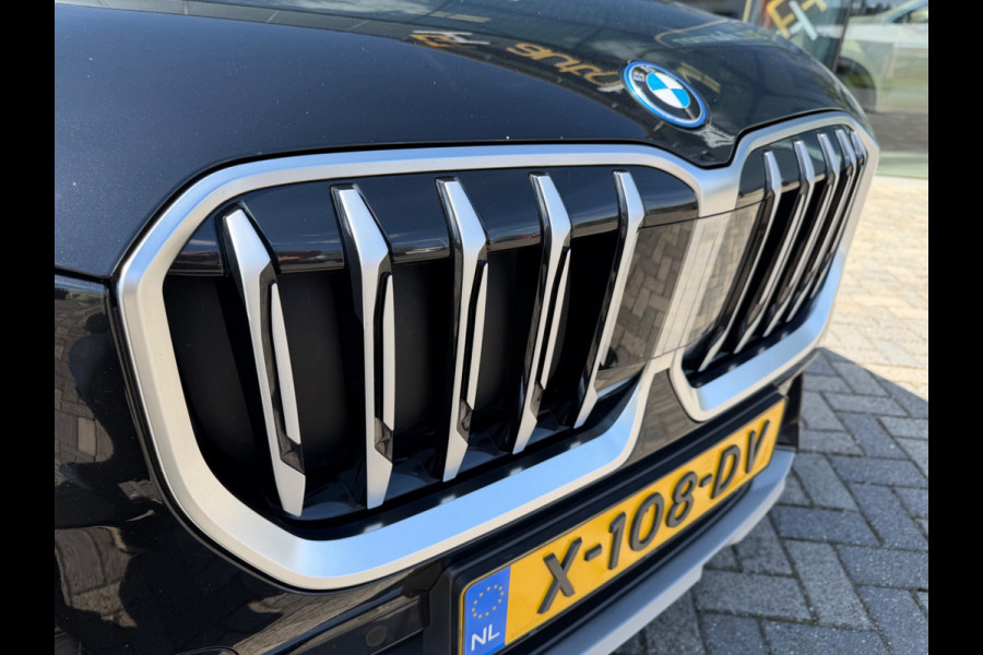 BMW X1 XDrive25e, NAP, 4WD, M-Sport, Leder, Pano, Trekhaak, CarPlay