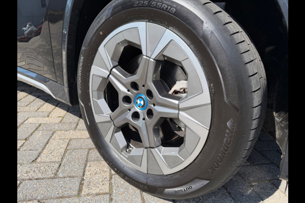 BMW X1 XDrive25e, NAP, 4WD, M-Sport, Leder, Pano, Trekhaak, CarPlay