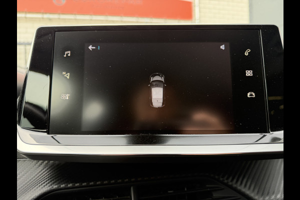 Peugeot e-208 Active Pack 50 kWh (Automatische Airco - LED - Navigatie - Apple Carplay - Keyless Start - Lichtmetalen Velgen)