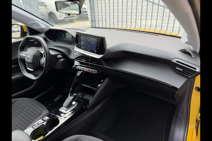 Peugeot e-208 Active Pack 50 kWh (Automatische Airco - LED - Navigatie - Apple Carplay - Keyless Start - Lichtmetalen Velgen)