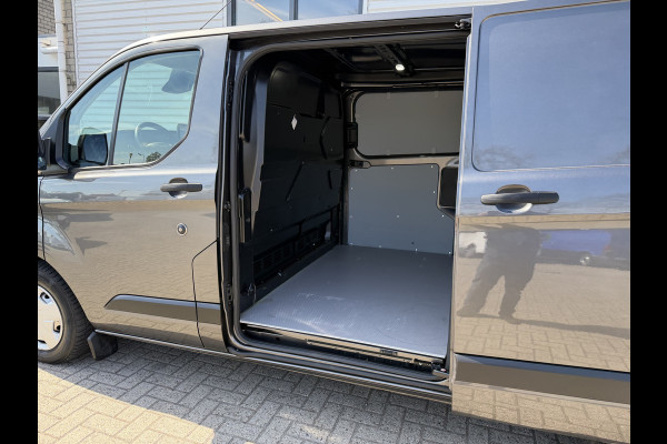Ford Transit Custom 300 2.0 TDCI L2H1 Trend / vaste prijs rijklaar € 21.950 ex btw / dubbele schuifdeur / lease vanaf € 358 / airco / cruise / camera / pdc voor en achter / euro 6 / bpm vrij
