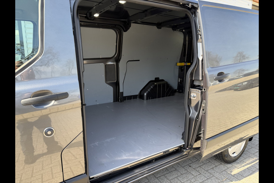Ford Transit Custom 300 2.0 TDCI L2H1 Trend / vaste prijs rijklaar € 21.950 ex btw / dubbele schuifdeur / lease vanaf € 358 / airco / cruise / camera / pdc voor en achter / euro 6 / bpm vrij