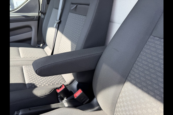 Ford Transit Custom 300 2.0 TDCI L2H1 Trend / vaste prijs rijklaar € 21.950 ex btw / dubbele schuifdeur / lease vanaf € 358 / airco / cruise / camera / pdc voor en achter / euro 6 / bpm vrij