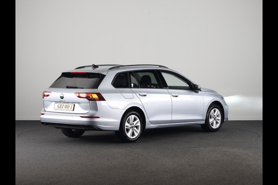 Volkswagen Golf variant Life Business 1.5 TSI 85 kW / 116 pk Variant 6 ver | Navigatie | Stoelverwarming | Carplay & Android auto | Parkeersensoren | Ergo stoelen |