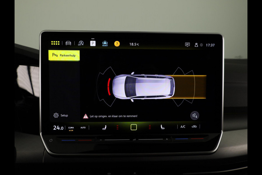 Volkswagen Golf variant Life Business 1.5 TSI 85 kW / 116 pk Variant 6 ver | Navigatie | Stoelverwarming | Carplay & Android auto | Parkeersensoren | Ergo stoelen |