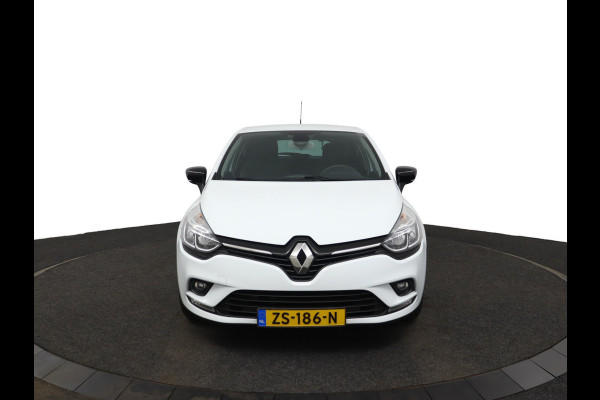 Renault Clio 0.9 TCe Limited Airco - Apple Carplay/Android Auto - Cruise Control - Keyless Entry - Navigatie - Virena Verzekerheids €895,-