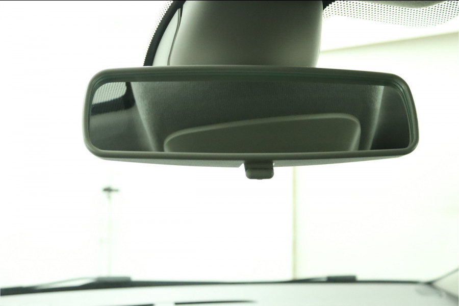 Renault Clio 0.9 TCe Limited Airco - Apple Carplay/Android Auto - Cruise Control - Keyless Entry - Navigatie - Virena Verzekerheids €895,-