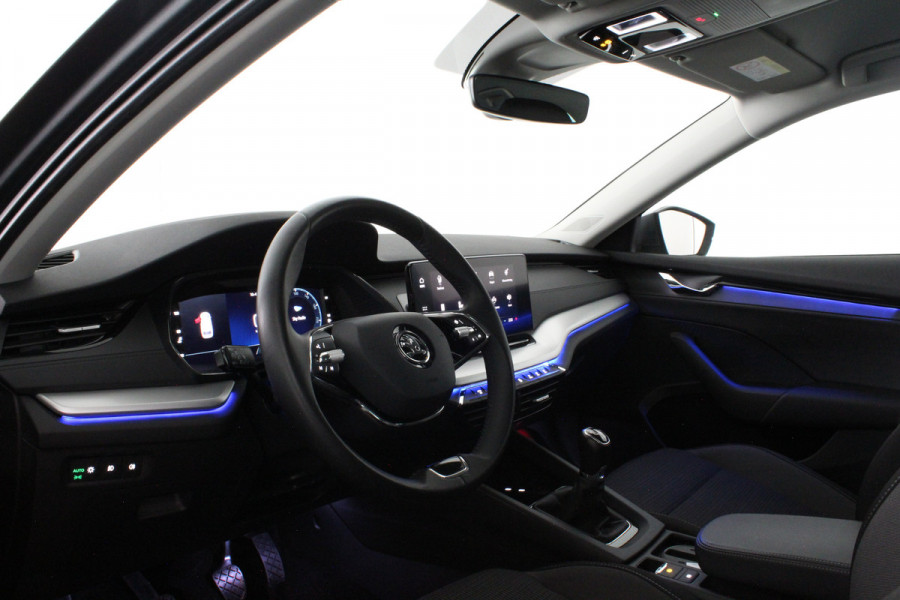 Škoda Octavia Combi 1.0 TSI Ambition > Camera/stoelverwarming/Trekhaak wegklapbaar...