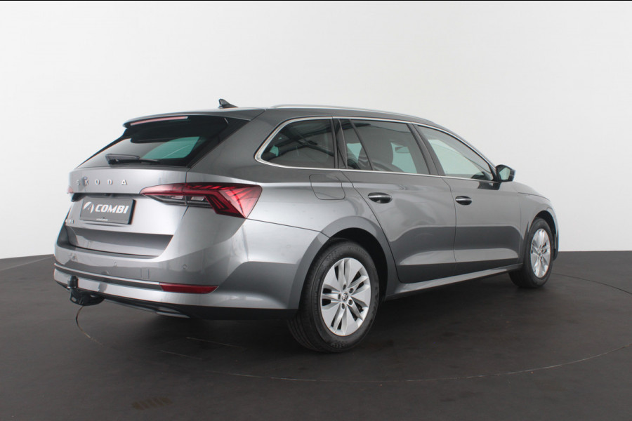 Škoda Octavia Combi 1.0 TSI Ambition > Camera/stoelverwarming/Trekhaak wegklapbaar...