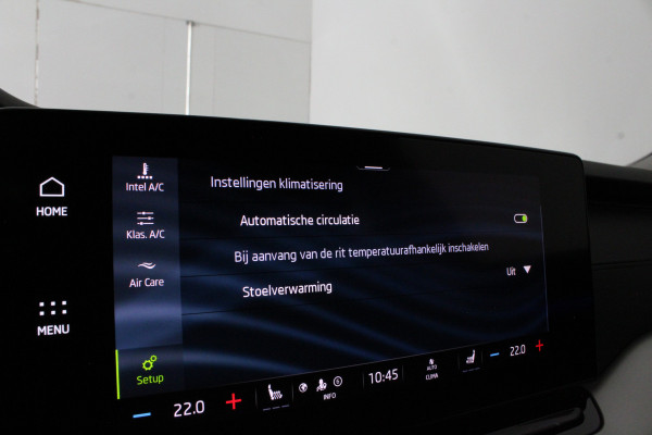 Škoda Octavia Combi 1.0 TSI Ambition > Camera/stoelverwarming/Trekhaak wegklapbaar...