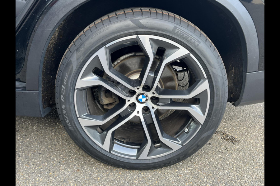 BMW X5 xDrive45e High Executive HARMAN KARDON| ELEK. TREKHAAK|ELEK. SCHUIF/ KANTELDAK| ACHTERBANK VERWARMING| HEAD-UP DISPLAY| DODE HOEK SENSOR| CAMERA| ACHTERAS BESTURING